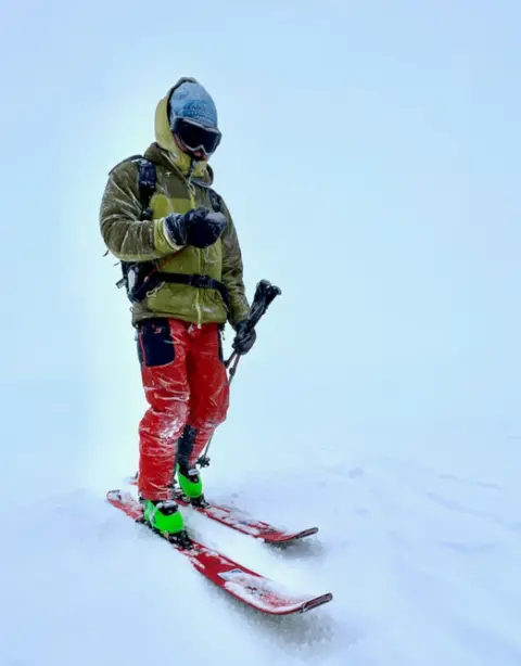 SAIS Northern Cairngorms Avalanche forecaster