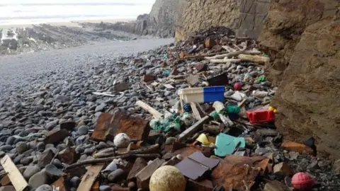 Martin Dorey Plastic washed up on Cornish beach