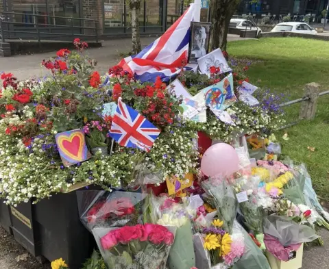 Mickleover Ward Councillors Tributes for Queen Elizabeth II in Mickleover, Derby