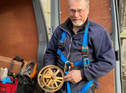 Jill Bennett/BBC Simon Michlmayr