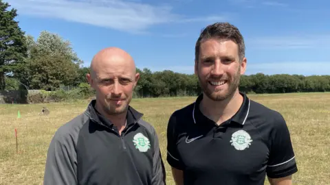 BBC Gary Roberts (L) and Ross Allen (R)