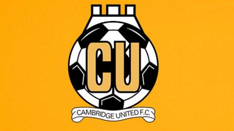 Cambridge United's crest