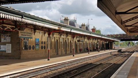 Wrexham railway station