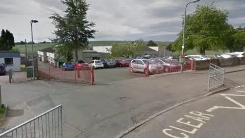 Google Craigdhu Primary School in Milngavie
