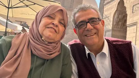 Mo el Deeb Mo el Deeb's parents Naila El-Deeb and Talal El-Deeb