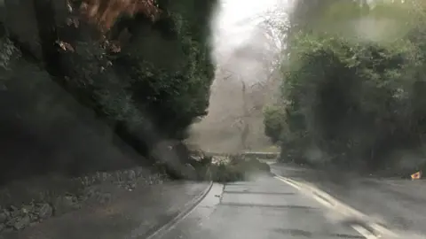 Dafydd Meurig A tree has come down on the A5 near Bethesda, Gwynedd