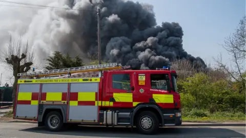 Nottinghamshire Fire and Rescue Service Newark scrapyard fire