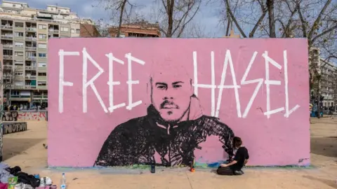 Getty Images Pro-Hasel mural in Barcelona, 7 Feb 21