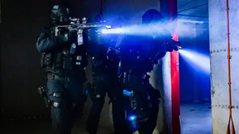 CaptureARC Photography Met Police