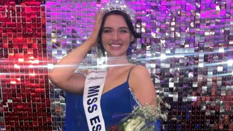 Lauren Jennings Lauren Jennings