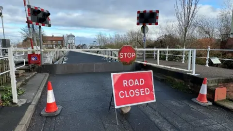 Naburn near York cut off by flood water