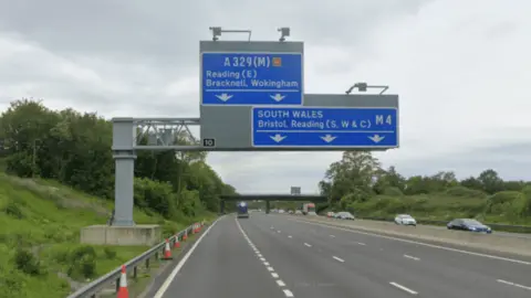 Google M4 at junction 10 westbound from Google Maps