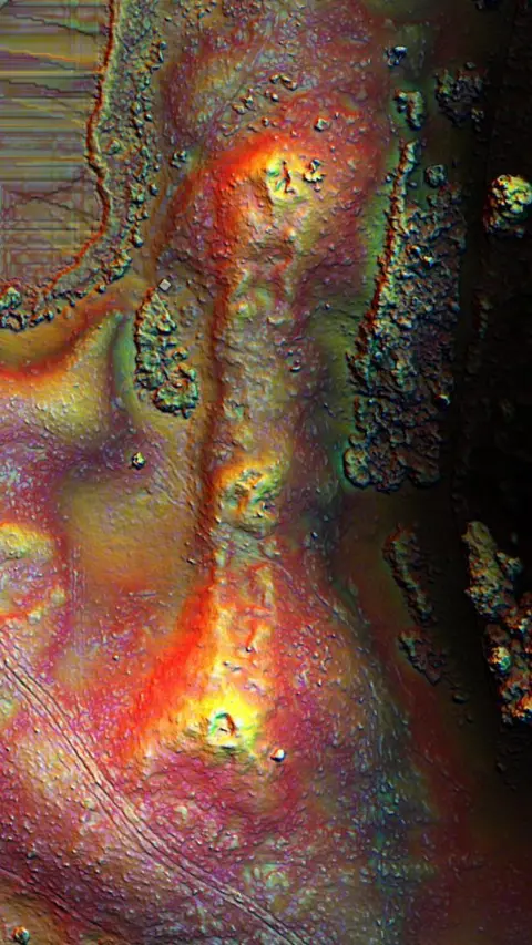 Andy Hickie False colours image of Carn Glas