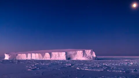 M.Hoppmann/AWI Weddell Sea berg