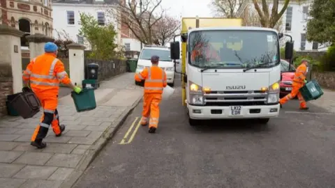 Bristol Waste Image of recycling vehicle