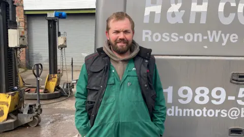 BBC Tom Harris, H&H Coaches