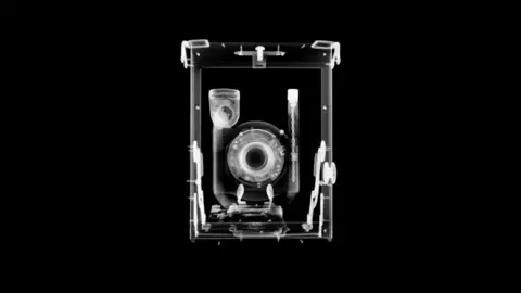 PA Media Micro CT scan showing the internal construction of the Quarter-plate 'Cameo' camera