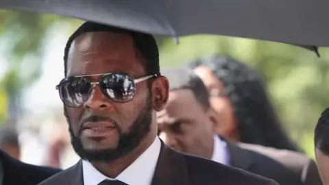 Getty Images R Kelly outside court