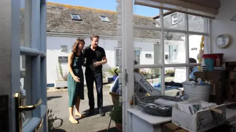 PA David and Samantha Cameron