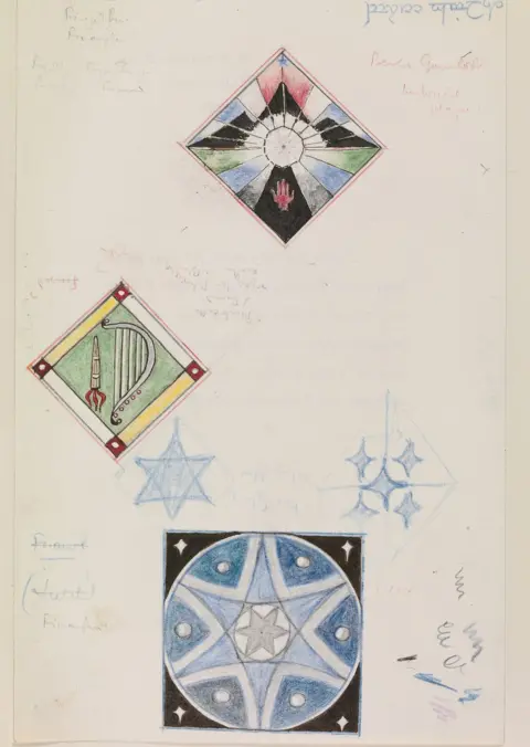 The Tolkien Trust 1977 Beren Gamlost heraldic device