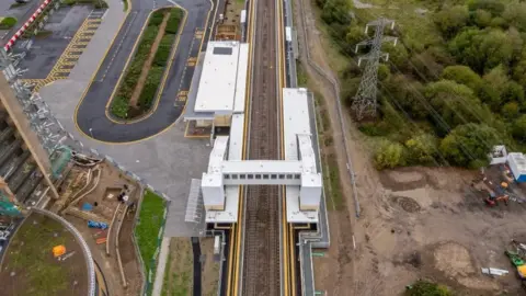 Reading Borough Council Reading Green Park Station