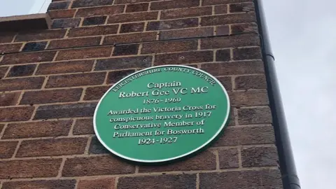 Plaque for Captain Robert Gee