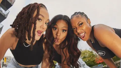 Annie Reid press shot of Flo