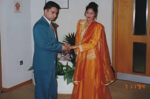 Kuli on her wedding day