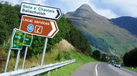 Getty Images A road sign showing Ballachulish.