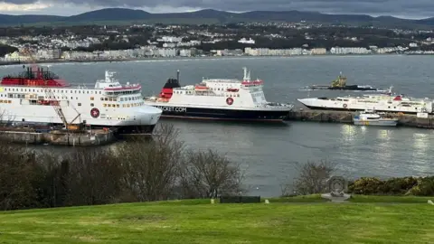 BBC The Manxman, Ben-my-Chree and Manannan in Douglas harbour