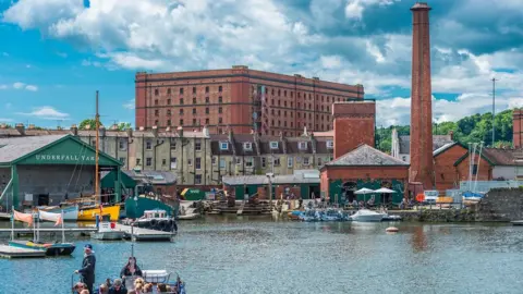 Getty Images Underfall Yard