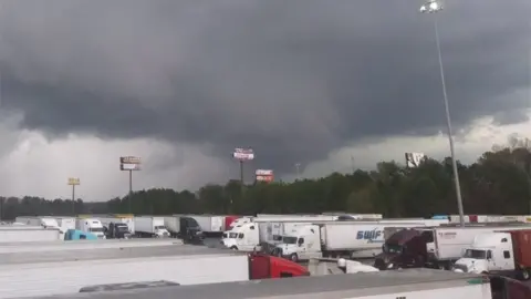 @Keith_Irwin via Reuters Tornado in Georgia, US, on 3 March 2019