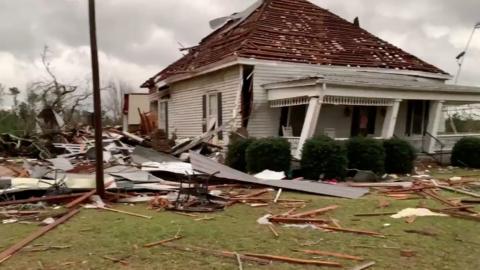 Southeast Of US Hit By Tornadoes - BBC Newsround