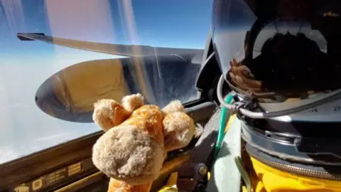 Other Geoffrey has also flown to the edge of space with the US Air Force