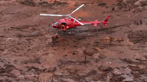 Antonio Lacerda Rescue teams used helicopters to search for the missing in Brumadinho, Minas Gerais