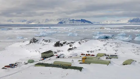 Pete Bucktrout/BAS Rothera research station