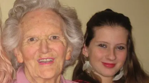 The Parry family Anne Winternitz (left)