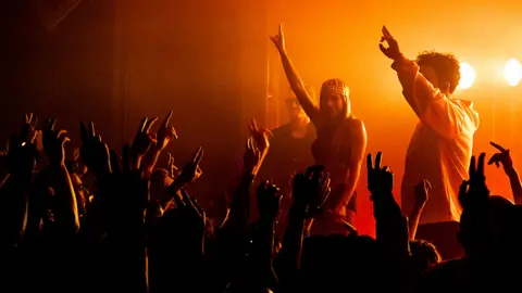 Brando Emotional Oranges