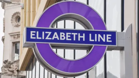 Elizabeth Line roundel