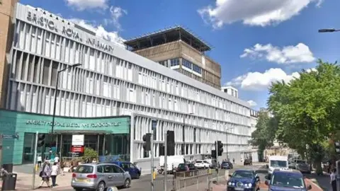 LDR Entrance to BRI with people and cars outside