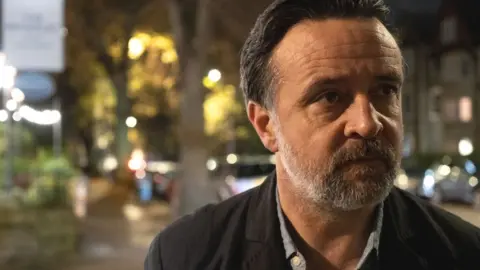 S4C Richard Harrington took a job during lockdown with Deliveroo