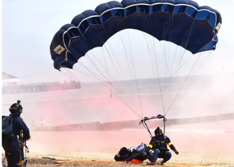 Tendring District Council Tigers Army Parachute Display Team