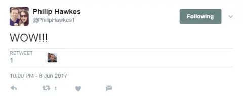Philip Hawkes/Twitter Twitter user: "WOW!!!"