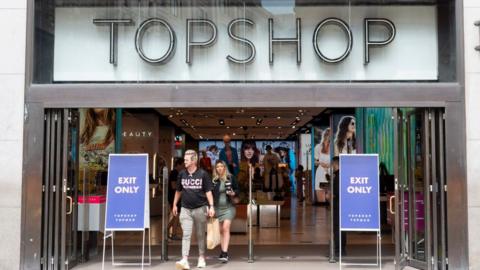 Topshop owner Arcadia goes into administration - BBC News