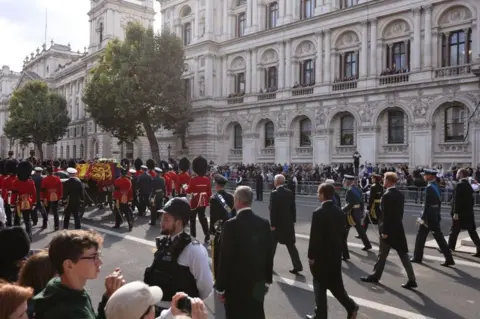 Getty Images The ceremonial procession of the coffin of Queen Elizabeth II from Buckingham Palace to Westminster Hall