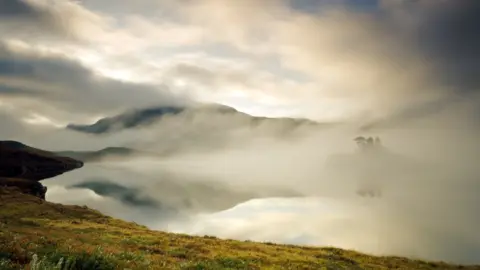 Gareth Wright Cregennan lakes