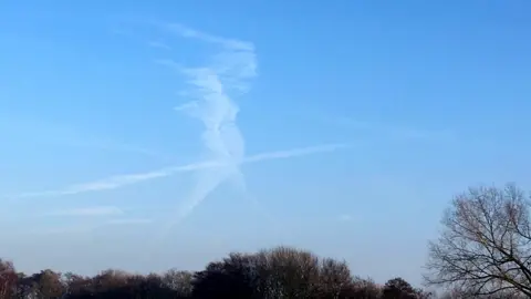 Christine Clifford Cloud formation resembling Boudicca