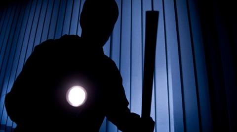 Why do companies keep getting hacked? - BBC News