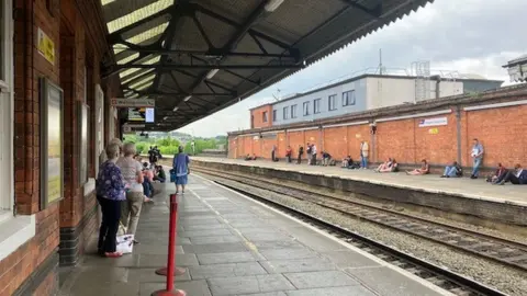 BBC Passengers at Worcester Foregate Street