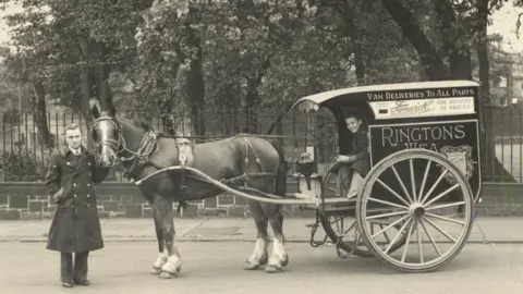 Fenwick Rington's carriage and horse with Fenwick's advert